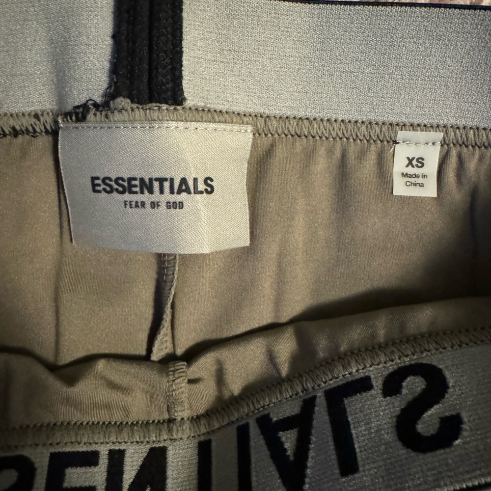 Fear of God Essentials Olive Green Leggings with Black Waistband - Picture 5 of 6
